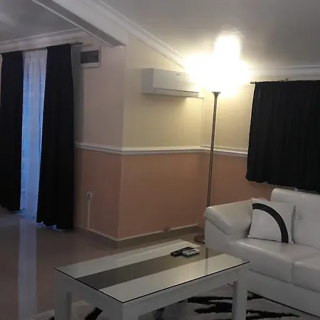 Apartments Royal Menex Pozarevac Exterior photo