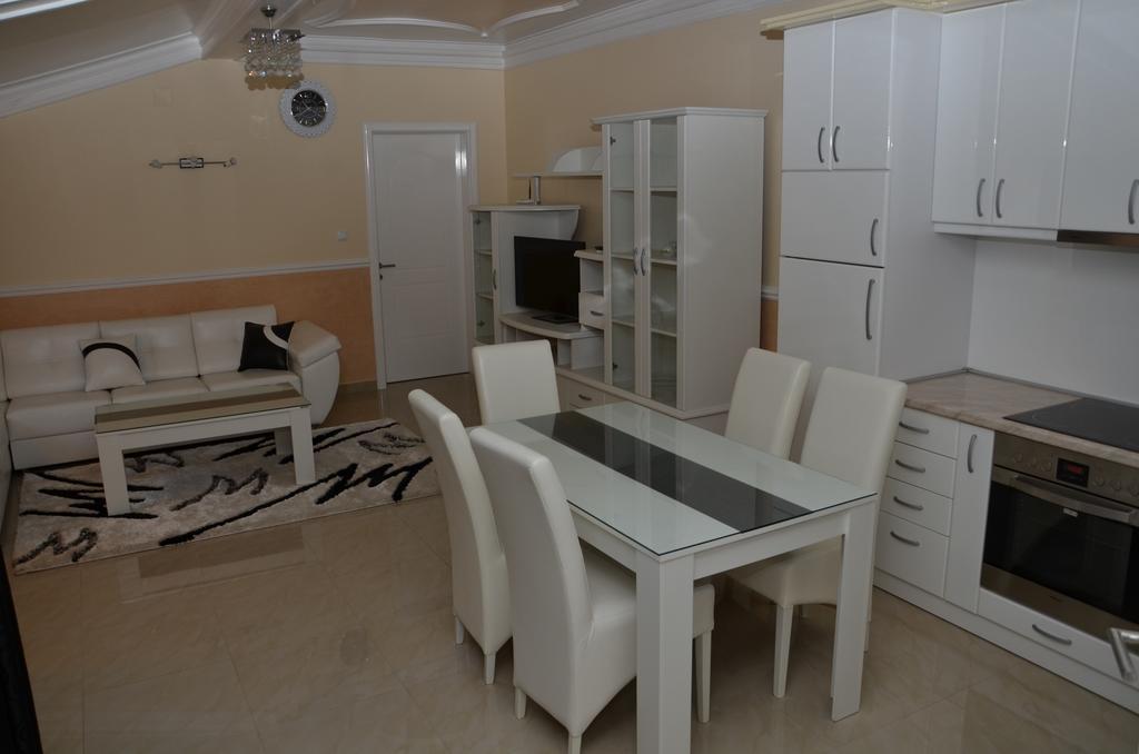 Apartment Royal Menex