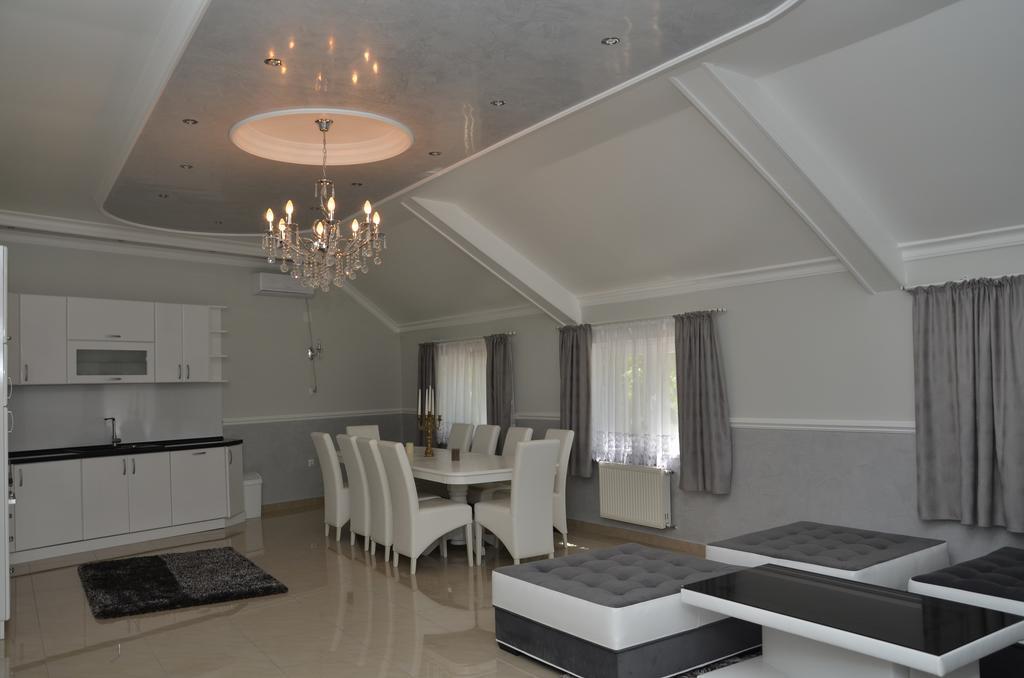 Apartment Royal Menex *