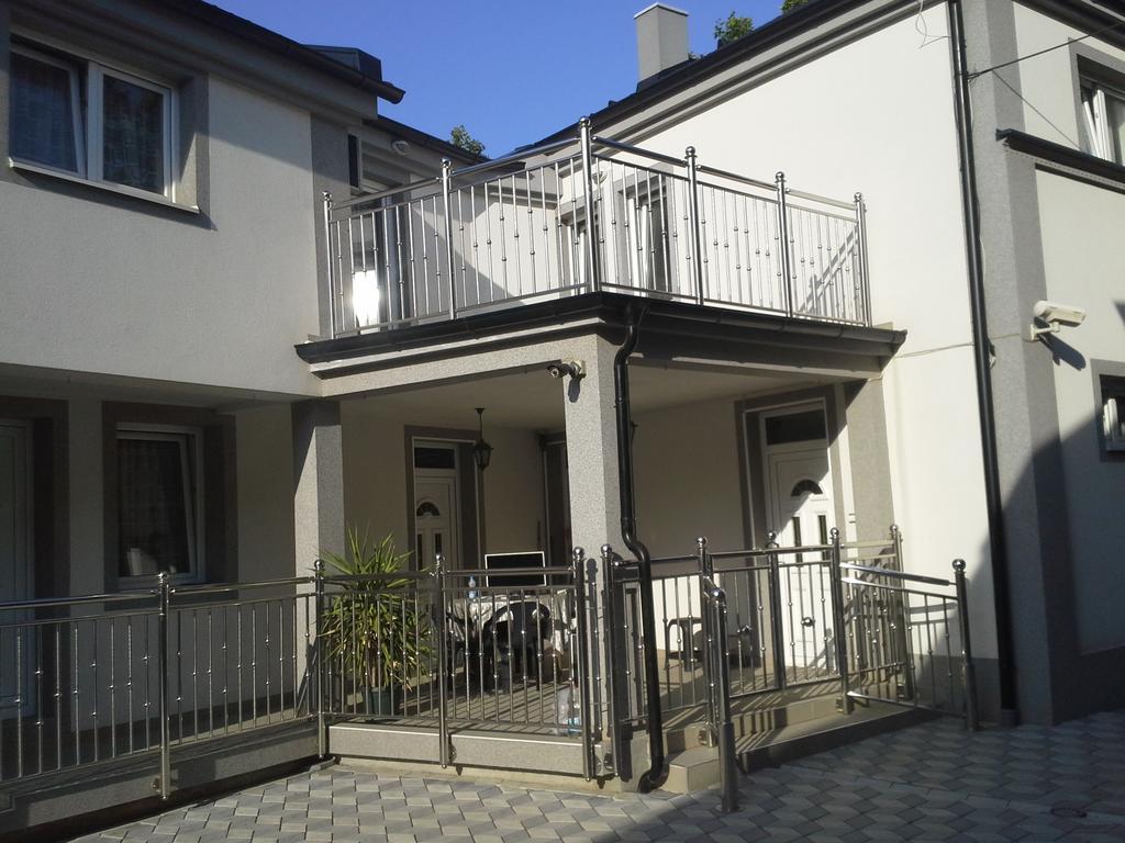 Apartment Royal Menex